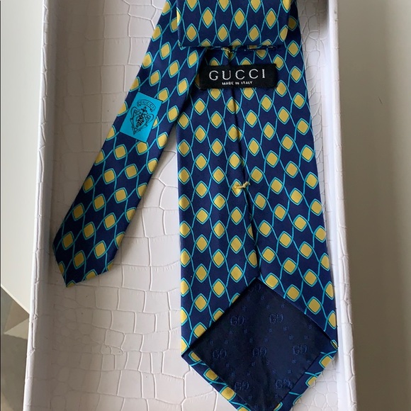 Gucci Tie - Picture 2 of 3